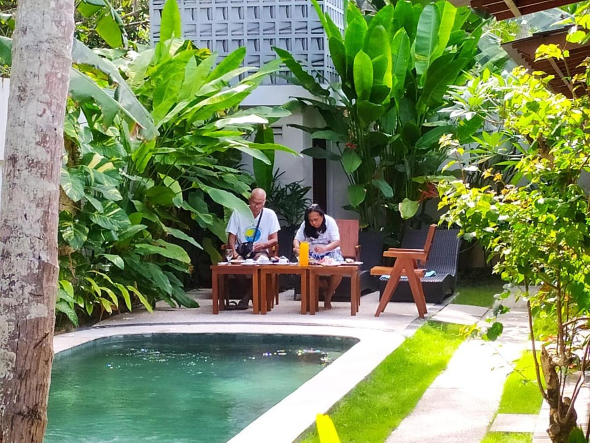Villa Homey Lombok Kuta  エクステリア 写真